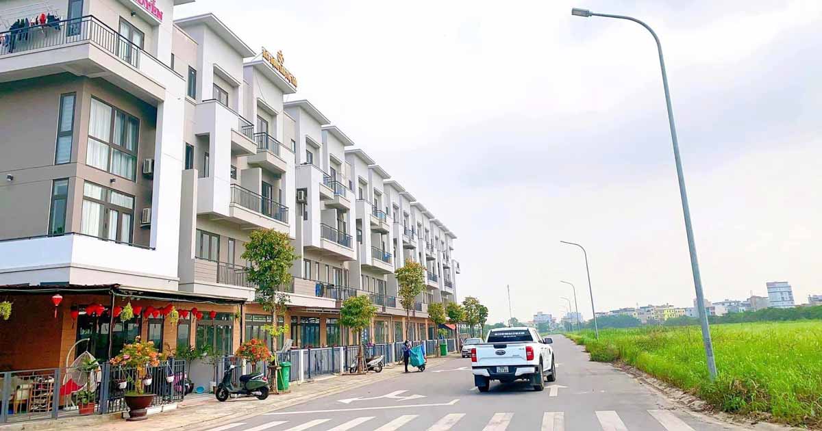Bán Shophouse Centa Diamond VSIP đang cho thuê 15 tr/ tháng. Giá chỉ 5 tỷ xxx