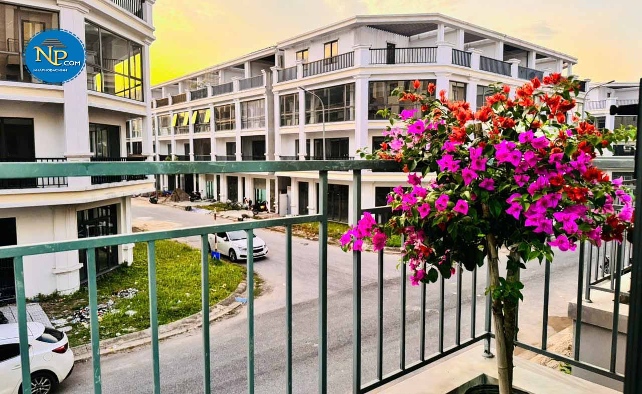 CHO THUÊ NHÀ NGUYÊN CĂN 4 TẦNG – 6 PN TẠI CENTA DIAMOND VSIP BẮC NINH